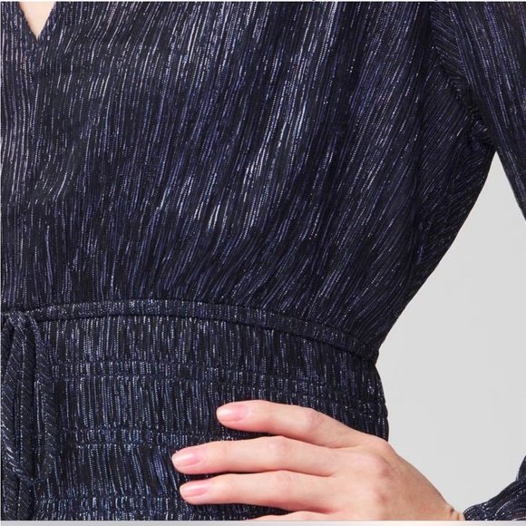 NWOT WHBM Metallic V-Neck Peplum Top - Picture 2 of 6